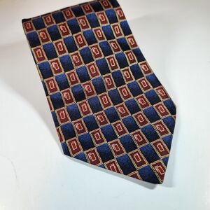 Debenhams Geometric Patterned Tie in Blue and Red 4x56"